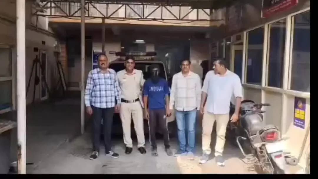 यमुना विहार: MS पार्क थाना पुलिस ने वजन चोर को गिरफ्तार किया