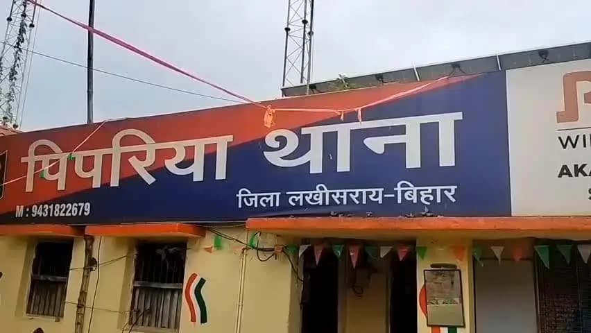 पिपरिया: पिपरिया पुलिस ने 45 लीटर देसी शराब के साथ दो बाइक सवार तस्करों को किया गिरफ्तार