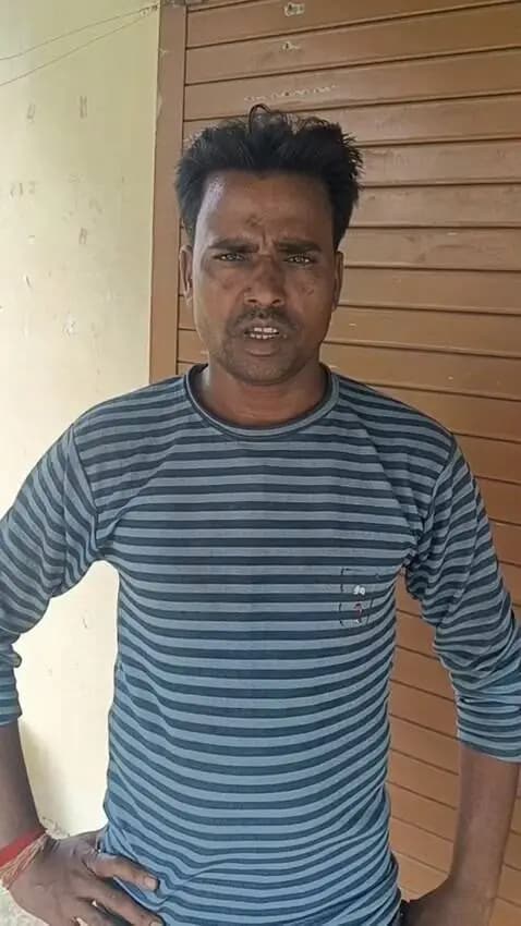 ➡️ सेवा संकल्प अभियान 2026
पीएम विश्वकर्मा योजना से मिला संबल! सागर की ग्राम पंचायत रगोली के निवासी श्री भगवान सिंह जी को इस योजना के तहत लोन का लाभ मिला है। इस आर्थिक मदद से सशक्त होकर उन्होंने प्रधानमंत्री जी का आभार जताया है।
#jansamparkMP #sagar #AshirwadKaDiya #SevaSankalp2026