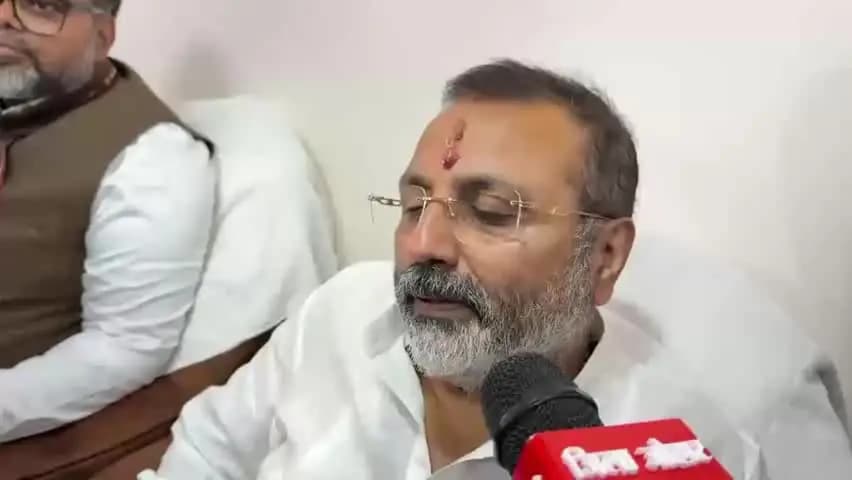 गोड्डा: गोड्डा में 50 केंद्रों पर सस्ती जांच का दावा, सांसद निशिकांत दुबे बोले—पांच मिनट में मिलेगी रिपोर्ट