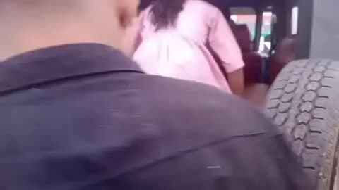 केराकत: चलते टेंपो से कूदकर किशोरी ने बचाई जान, किशोरी के दावे से पुलिस में हड़कंप, मामला जलालपुर जाफराबाद का है