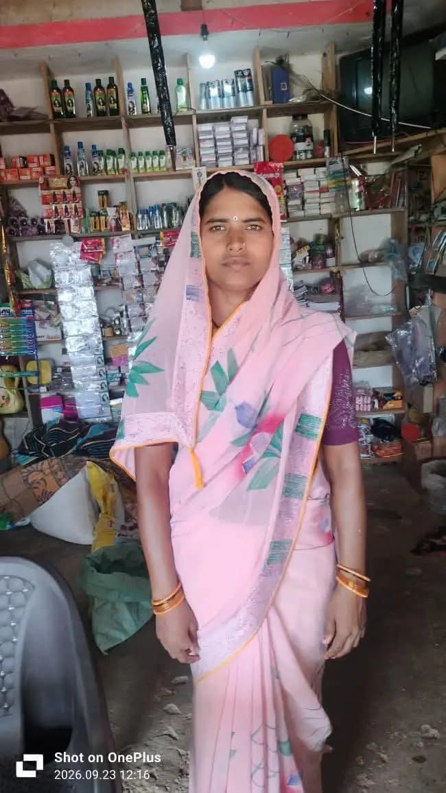 मदवास: ग्राम धनौली की रोशनी साहू बनीं आत्मनिर्भरता की मिसाल