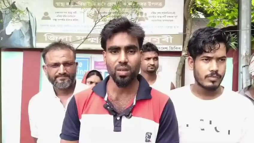 বিলাসীপাৰা ভাগ: বিলাসীপাৰাৰ গুটিপাৰাত ভূমি কেন্দ্ৰিক সংঘাতৰ ফলত মাৰপিটৰ ঘটনা সন্দৰ্ভত ভুক্তভোগীৰ প্ৰতিক্ৰিয়া।