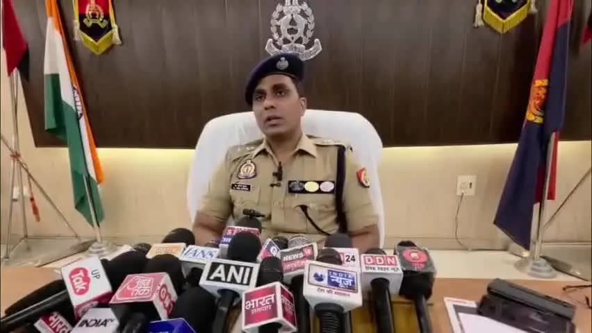 आज़मगढ़: एसपी डॉ. अनिल कुमार ने शंभूपुर हत्याकांड को लेकर किया बड़ा खुलासा, क्या आरोपी की गोली से हुई बच्चे की मौत?