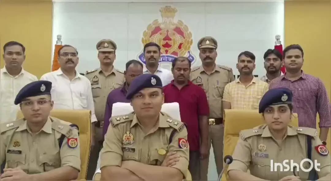 घोरावल: सोनभद्र में कंटेनर के गुप्त केबिन में छिपाकर ले जा रहे थे 6 क्विंटल 25 किलो गांजा, 2 आरोपी गिरफ्तार