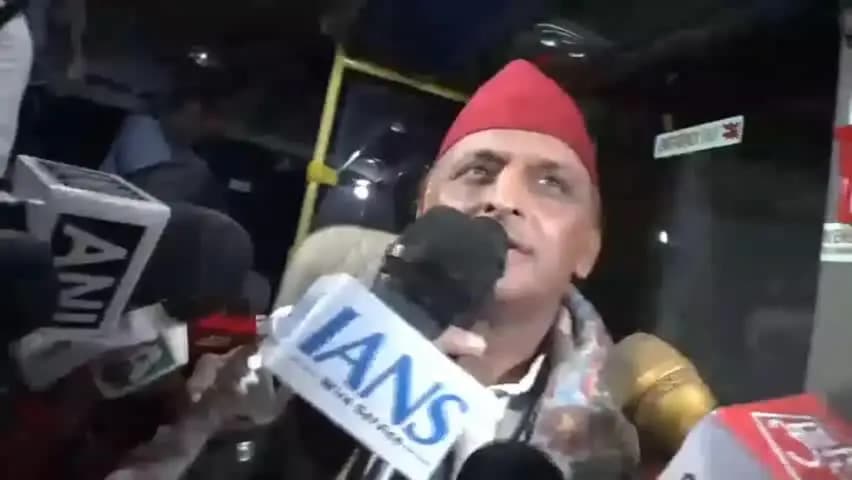 रायबरेली: रायबरेली में पीडीए रथ यात्रा के दौरान सपा अध्यक्ष अखिलेश यादव ने मीडिया से की बातचीत, विपक्ष पर साधा निशाना