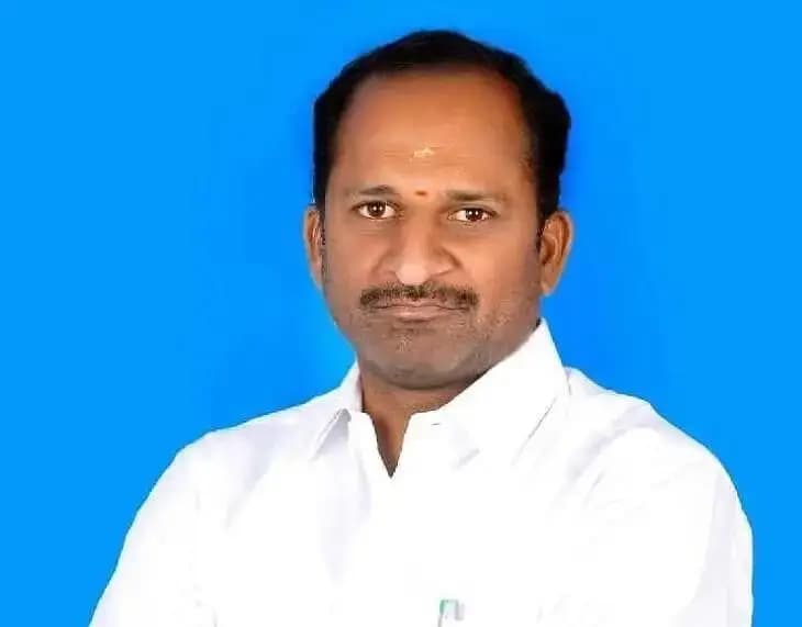 హవేలీ ఘన్పూర్: హవేలీఘన్పూర్ రైతులు వెంటనే ఫార్మర్ రిజిస్ట్రీ చేసుకోండి: ఈ నెల 30 చివరి తేదీ