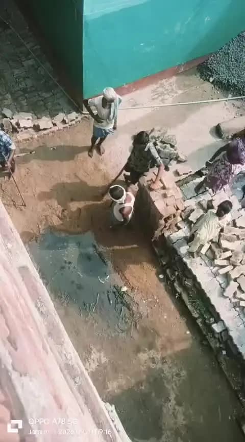 जमीन विवाद में दबंगों ने की महिलाओं से मारपीट, वायरल वीडियो से चर्चा तेज नवादा जिले के क्षेत्र गोविंदपुर के पिपरा गांव क