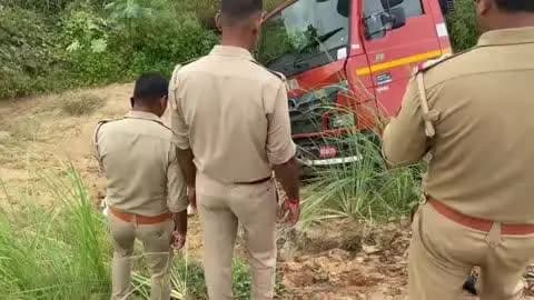 बदायूं: इटऊआ गांव के पास अंतिम संस्कार कर लौट रहे बाइक सवारों को ट्रक के चेसिस ने मारी टक्कर, एक की मौत और एक की हालत गंभीर