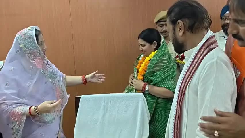 लाडपुरा: कोटा में मेयर चुनाव में क्रॉस वोटिंग के बाद भावुक हुईं अनुसुईया गोस्वामी, भाजपा को मिली जीत