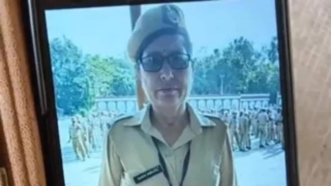 यमुना विहार: खजूरी फ्लाईओवर के पास सड़क हादसे में महिला होमगार्ड की मौत