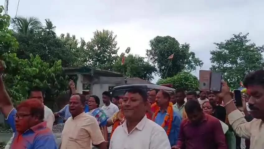 রাজগঞ্জ: বিন্নাগুড়িতে তৃণমূলের প্রধান হারিয়ে বিজেপির রোহিণী বর্মণ নির্বাচিত