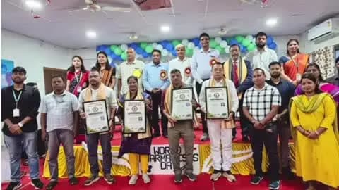 କେନ୍ଦୁଝର ସଦର: ବିଶ୍ବ ଫାର୍ମାସିଷ୍ଟ ଦିବସ ଅବସରରେ
ଧନ୍ବନୁରୀ ସେବା ସମ୍ମାନ ୨୦୨୬
ଡିମ୍ବୋ ଠାରେ ଅନୁଷ୍ଠିତ