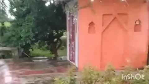 बिंदकी: कोरसम गांव में मंदिर की मूर्तियां धान के खेत में फेंकने का आरोप, मूर्तियां बरामद, आरोपी के खिलाफ मुकदमा दर्ज कर गिरफ्तार