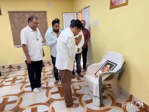 ଝାରସୁଗୁଡା: ଦୀନଦୟାଲ ଉପାଧ୍ୟାୟଙ୍କ ଜୟନ୍ତୀ ପାଳନ କଲେ ଝାରସୁଗୁଡ଼ା ବିଧାୟକ ଟଙ୍କଧର ତ୍ରିପାଠୀ