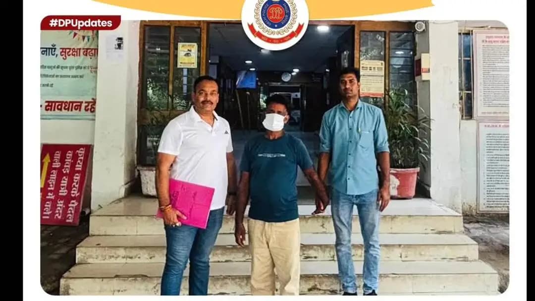 कल्याणपुरी पुलिस ने मेरठ से लंबे समय से फरार घोषित अपराधी को पकड़ा