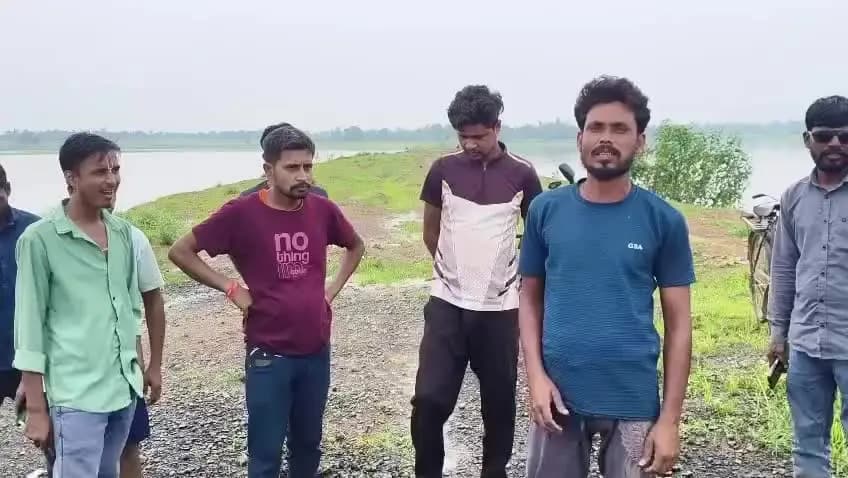 भाजपा शाशन के 2 महत्वपूर्ण बिकाश के बारे मे बताते हुये हमारे ग्रामीण युवक