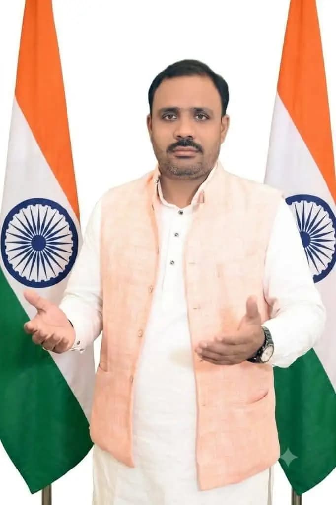 किशनगंज: दौला चौक पर हथियार के बल पर 5 लाख की चेन और 1.5 लाख नकद की लूट