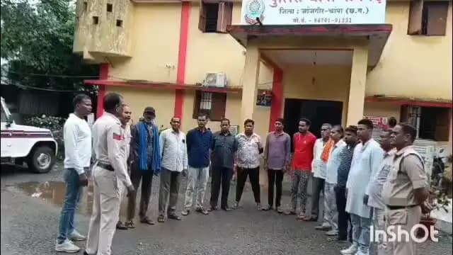 जांजगीर: रातभर चला पुलिस का कॉम्बिंग ऑपरेशन, 127 निगरानी और गुंडा बदमाशों को थाने लाकर दी गई समझाइश