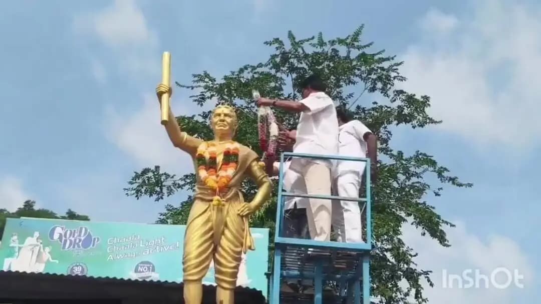 వనపర్తి: వనపర్తిలో చాకలి ఐలమ్మ విగ్రహానికి నివాళులర్పించిన మాజీ మంత్రి నిరంజన్ రెడ్డి