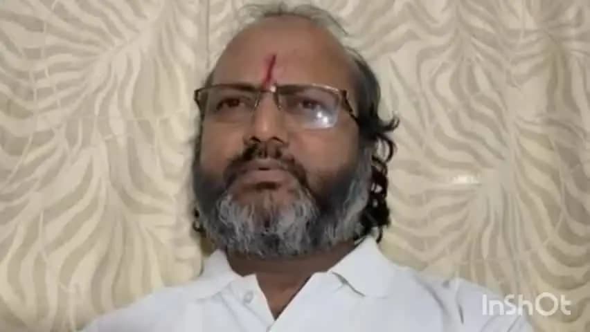 गारू: कांग्रेस मीडिया प्रभारी पंकज तिवारी का आरोप, केंद्र की भाजपा सरकार ने SIR के माध्यम से 13 करोड़ मतदाताओं के नाम काटे
