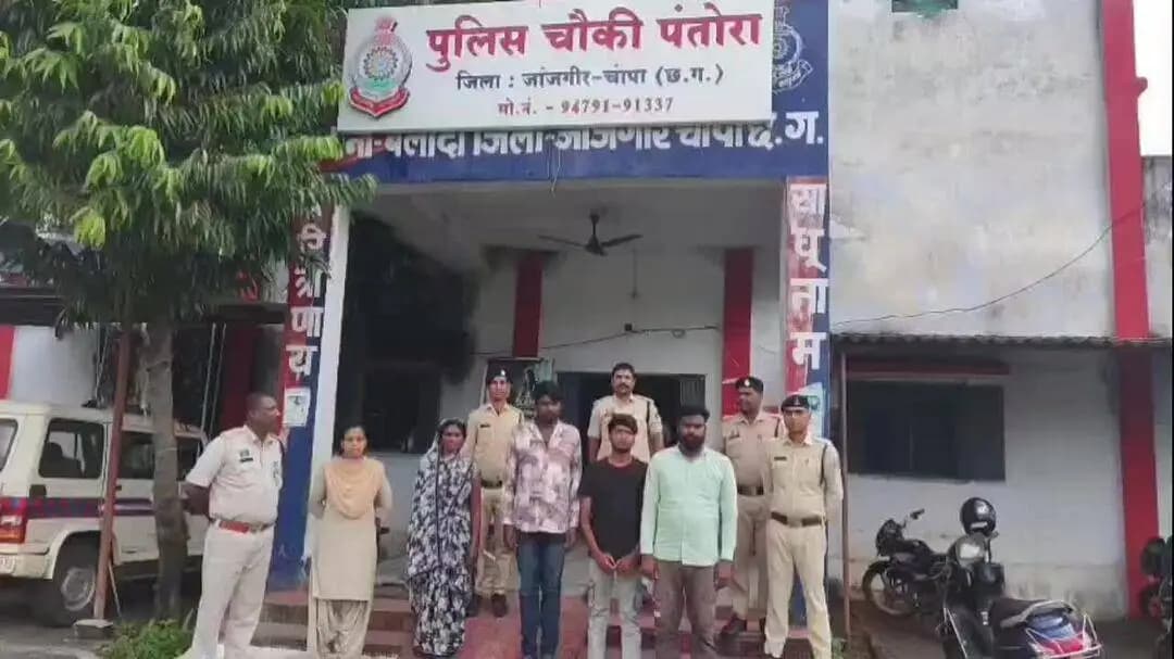 बलौदा: गतवा गांव में गणेश विसर्जन के दौरान एक व्यक्ति की हत्या, महिला सहित 4 आरोपी गिरफ्तार, पंतोरा चौकी पुलिस की कार्रवाई