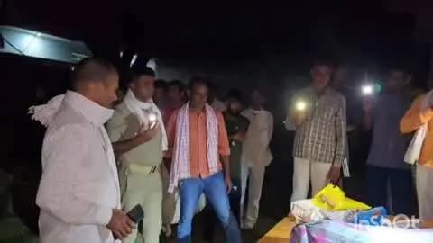 बुढ़नपुर: अतरौलिया के सिपारपट्टी में 55 वर्षीय महिला की विद्युत करंट की चपेट में आने से हुई मौत, परिजनों में मचा कोहराम