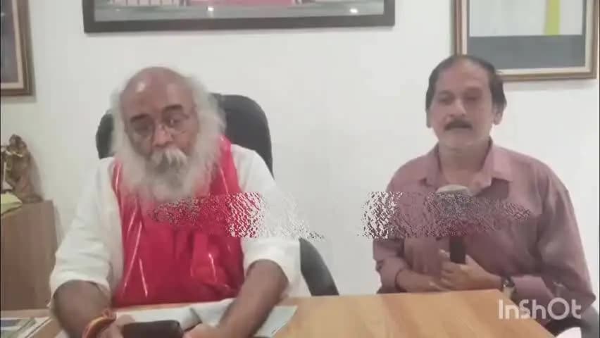 संभल: ऐंचौड़ा कंबोह स्थित श्री कल्कि धाम के पीठाधीश्वर आचार्य प्रमोद कृष्णम को मिली जान से मारने की धमकी, खास वार्ता देखें
