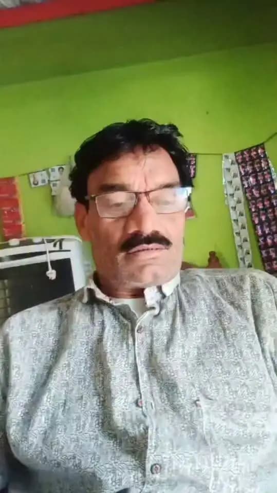 प्रधानमंत्री आयुष्मान भारत योजना के अंतर्गत ग्राम पटौरी, जिला टीकमगढ़ निवासी श्री प्रेम नारायण मिश्रा को हृदय के ऑपरेशन में 5 लाख रूपये का लाभ मिला।
निःशुल्क उपचार की सुविधा मिलने पर श्री प्रेम नारायण मिश्रा ने प्रधानमंत्री श्री नरेंद्र मोदी जी के प्रति हृदय से आभार व्यक्त किया।
Jansampark Madhya Pradesh
#SevaSankalpAbhiyan
#सेवा_संकल्प_अभियान
#AyushmanBharat #PMJAY
#JansamparkMP
#Jansamparktikamgarh
#tikamgarh