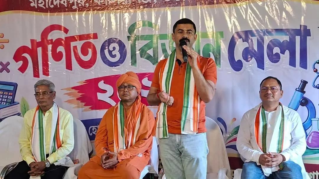 কালিয়াগঞ্জ: কালিয়াগঞ্জে মহাদেবপুর বিদ্যাপীতে গণিত ও বিজ্ঞান মেলা-২০২৬ অনুষ্ঠিত