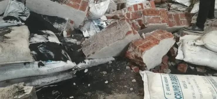 वाडा: वाड्यात रबर कंपनीच्या भिंती कोसळून 3 कामगारांचा दुर्दैवी मृत्यू