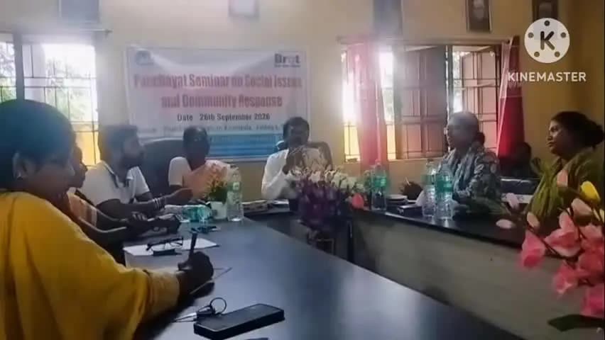 जलडेगा: कोनमेंरला में समाजिक समस्याओं पर सेमिनार, परिवहन अधिकारी बोले- नाबालिग को वाहन दिया तो 25 हजार जुर्माना और जेल