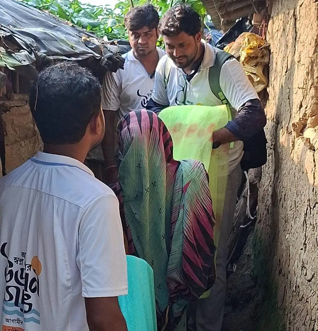 আমতা ১: আমতা-২ ব্লকের তফসিলি উপজাতি পরিবারে উৎসব আনন্দ পৌঁছে দিল 'আমতা স্বপ্ন দেখার উজান গাঙ'