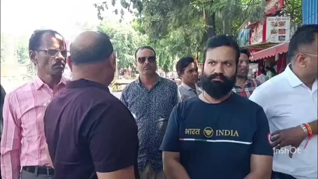 हातोद: यूजीसी कानून के विरोध में सवर्ण समाज का आंदोलन, सोमवार को दिया जाएगा ज्ञापन