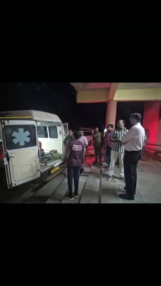 #बालाघाट
कलेक्टर एवं एसपी ने बिठली स्वास्थ्य केंद्र का किया औचक निरीक्षण
मरीजों से चर्चा कर स्वास्थ्य सुविधाओं की ली जानकारी,
ड्यूटी के दौरान स्टाफ की उपस्थिति सुनिश्चित करने के दिए निर्देश
#CMMadhyaPradesh
#JansamparkMP
#WelfareTribal
#healthminmp
