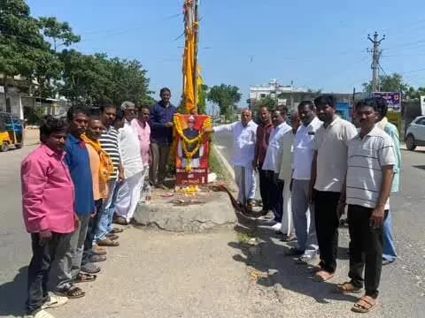 ముధోల్: కుంటాల మండలం కల్లూర్ లో ఘనంగా కొండా లక్ష్మణ్ బాపూజీ జయంతి వేడుకలు