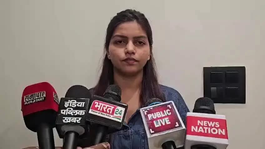मैनपुरी: मैनपुरी निवासी यूट्यूबर को जिला पंचायत सदस्य के भाई द्वारा जान से मारने की धमकी, पीड़िता ने मांगा न्याय