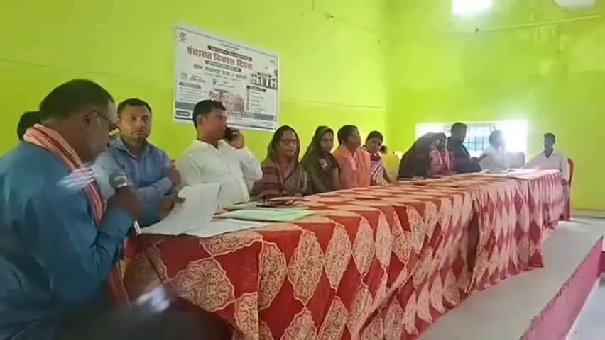 हलसी: हलसी प्रखंड में प्रधानमंत्री आवास योजना-ग्रामीण की सूची जारी: 8,550 परिवारों को लाभ की उम्मीद