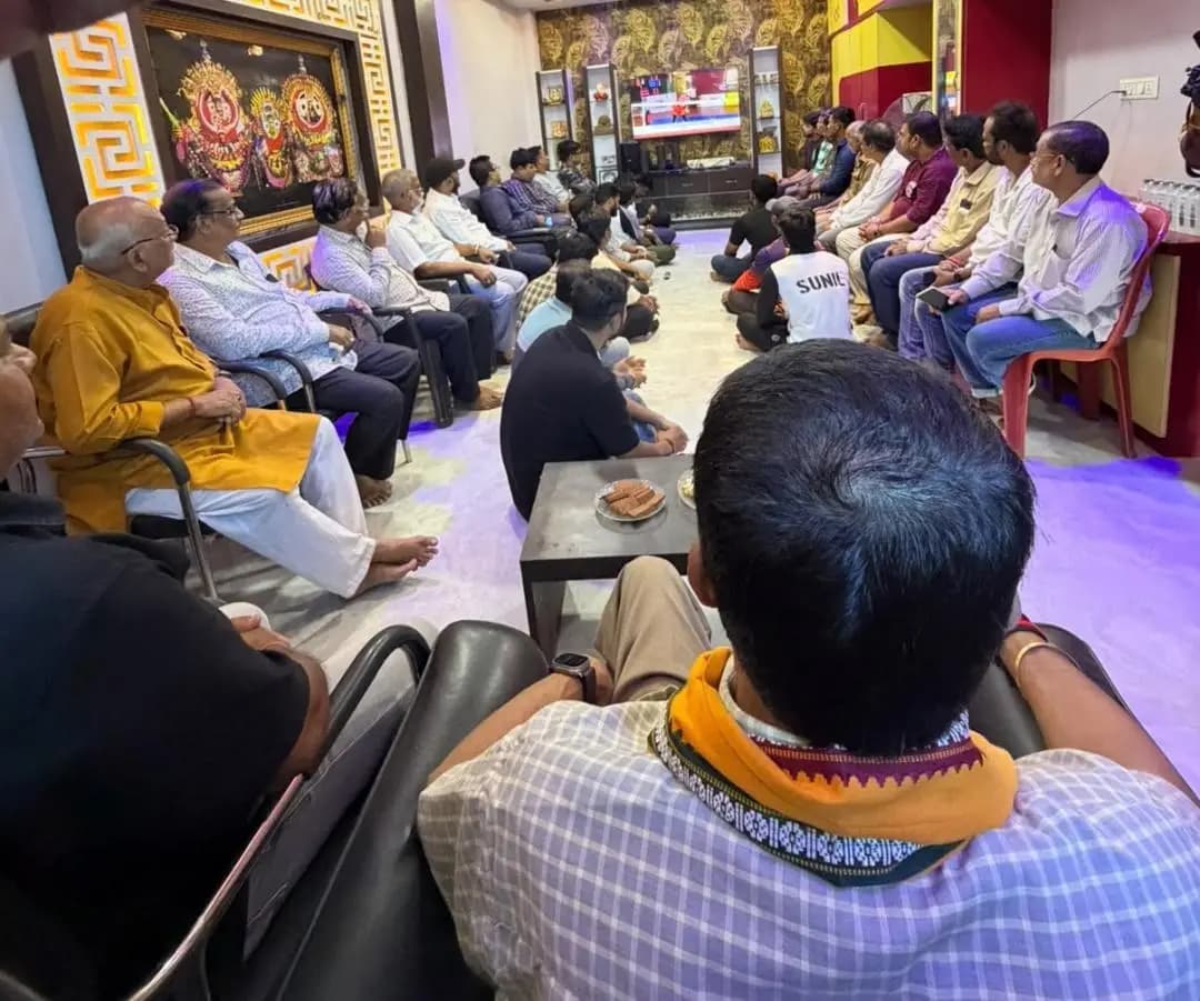 କଟକ ପୌରାଞ୍ଚଳ: କଟକରେ ସାଂସଦ ଭର୍ତ୍ତୁହରି ମହତାବଙ୍କ ସହ ମନ କି ବାତ କାର୍ଯ୍ୟକ୍ରମ