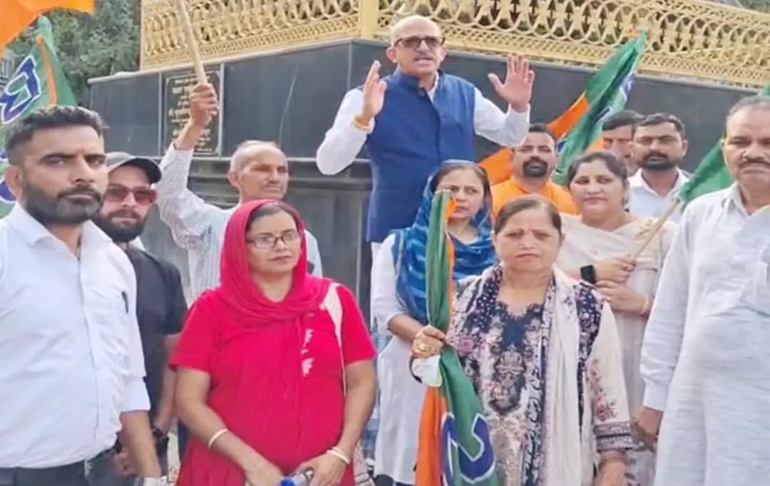 हरिपुर: देहरा में भाजपा ने कांग्रेस सरकार के खिलाफ निकाली आक्रोश रैली, पूर्व विधायक ने कहा- जनता ने तीर-कमान उठा लिया