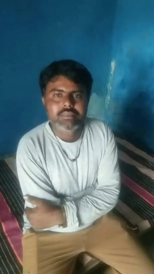 टीकमगढ़ जिले के निवासी श्री पन्नालाल यादव की माता जी का प्रधानमंत्री आयुष्मान भारत योजना के अंतर्गत हुआ निःशुल्क उपचार।
निःशुल्क उपचार की सुविधा मिलने पर श्री पन्नालाल ने प्रधानमंत्री श्री नरेंद्र मोदी जी के प्रति हृदय से आभार व्यक्त किया।
#SevaSankalpAbhiyan
#सेवा_संकल्प_अभियान
#AyushmanBharat #PMJAY
#JansamparkMP
#Jansamparktikamgarh
#tikamgarh