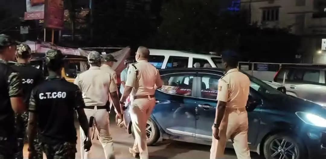 କଟକ ଗଜାନନ ଭସାଣି: ସୁରକ୍ଷା ବ୍ୟବସ୍ଥା ତଦାରଖ କଲେ ଡିସିପି