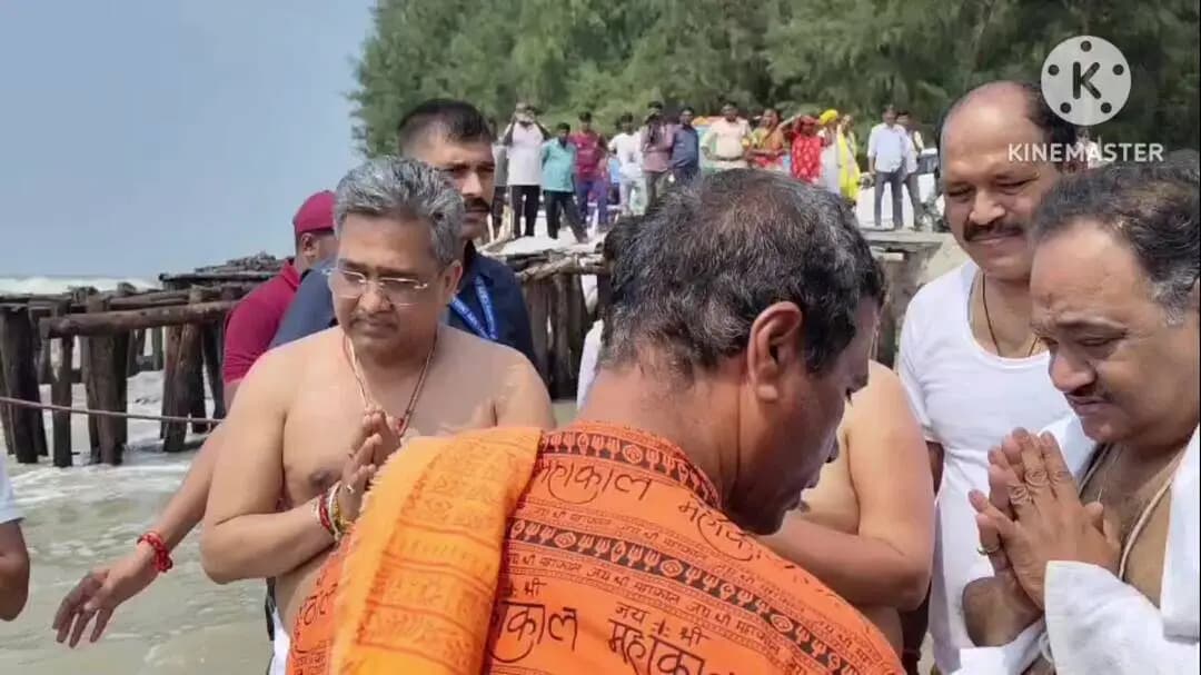 সাগর: গঙ্গাসাগরে পুজো দিলেন বিজেপির সর্বভারতীয় সভাপতি