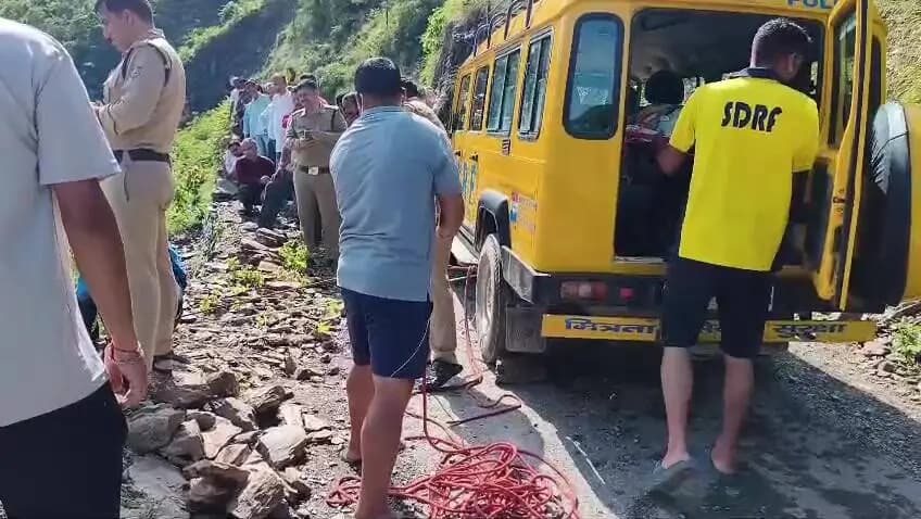 पौड़ी: बैजरो हादसे में लापता ऋषभ का शव 13 दिन बाद नदी में मिला