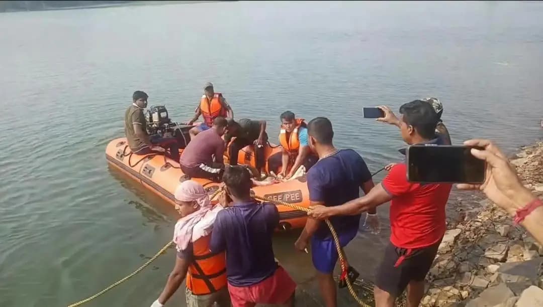বারাবনী: আসানসোলে মান্ডিরা ড্যামে ইঞ্জিনিয়ারিং ছাত্র সুপ্রিয় চক্রবর্তীর মৃত্যুর ঘটনা