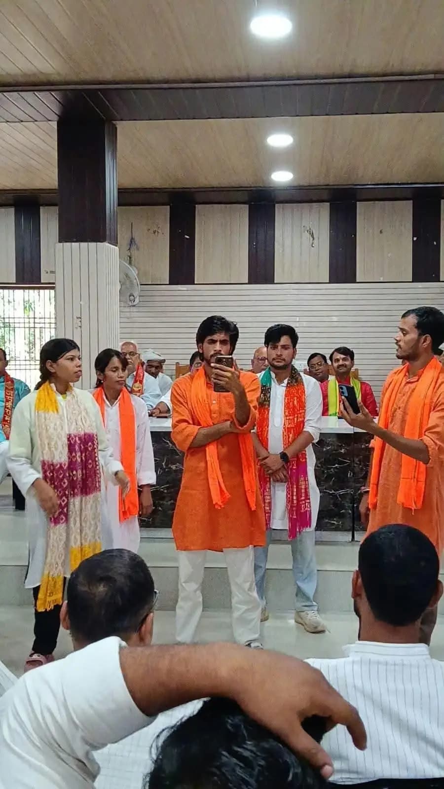 रुधौली: नमो सेवा के जरिए पीएम मोदी के 25 वर्षों के सेवा कार्यों को नुक्कड़ नाटक से जनता तक पहुंचाया गया