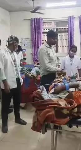 मऊ: खेदुपुरा इस्लामाबाद में शादी का टेंट लगाते समय तीन लोगों की करंट लगने से हुई मौत