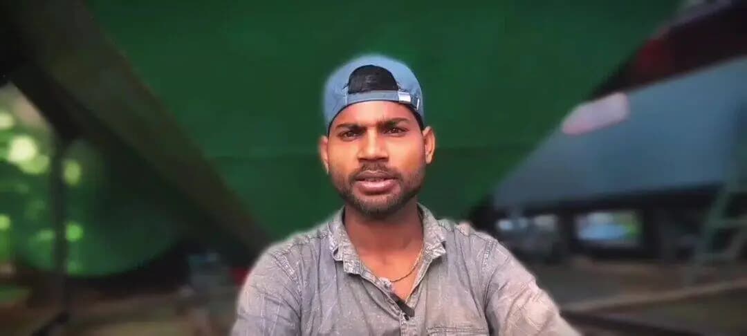 जेल रोड से अकबरपुर खेड़ा गांव तक रास्ता खराब पड़ा हुआ है और हमारे जोड़ाके विधायक 3 महीने में आपके गांव की रोड बनवा कर दू