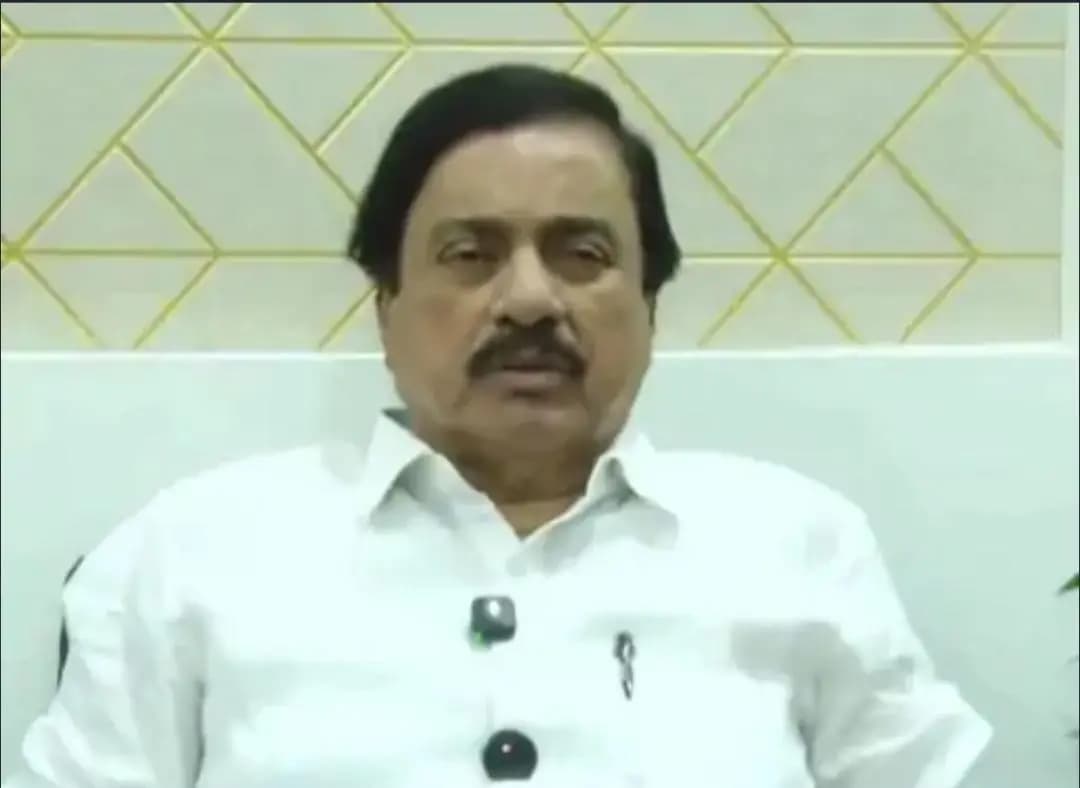 मुंबई: शरद पवारांनी राष्ट्रवादीच्या विलीनीकरणाच्या चर्चा फेटाळल्या; सुनील तटकरे यांची प्रतिक्रिया