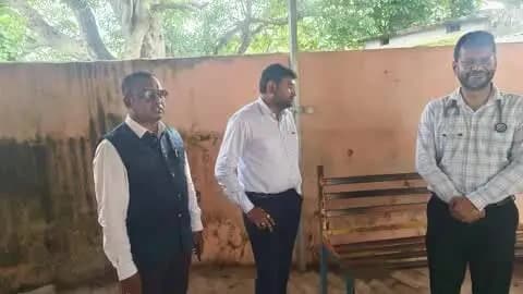 ଲକ୍ଷ୍ମୀପୁର: ନାରାୟଣପାଟଣା ବ୍ଲକର ବିଭିନ୍ନ ଉନ୍ନୟନ କାର୍ଯ୍ୟ ସମୀକ୍ଷା କଲେ କୋରାପୁଟ ଜିଲ୍ଲାପାଳ